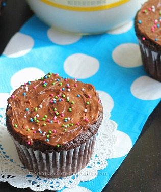 chocolate mayo cupcakes