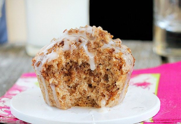 As seen on Buzzfeed - single serving coffee cake in a mug, can be made in the microwave, and the entire recipe is less than 150 calories. Full recipe link: https://chocolatecoveredkatie.com/2012/05/14/1-minute-coffee-cake-in-a-mug/ 