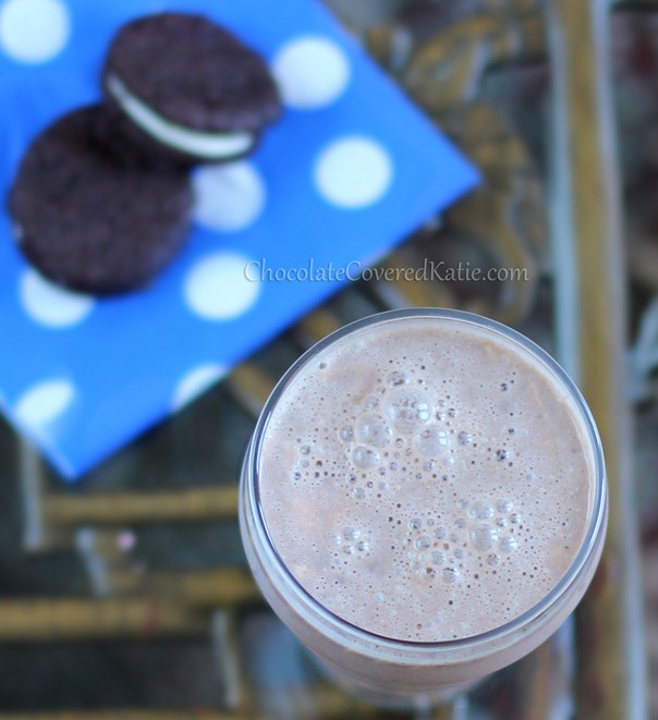 Oreo Milkshake from @choccoveredkt. Recipe here: https://chocolatecoveredkatie.com/2013/07/09/oreo-milkshake/