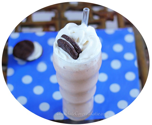 Skinny Oreo Cookie Milkshake