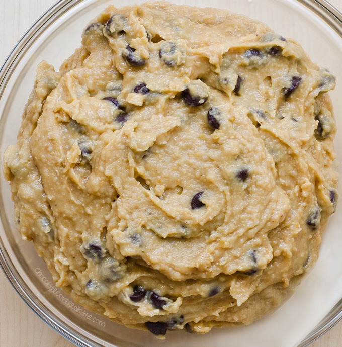 Raw Cookie Dough - Ingredients: 1/2 cup quick oats, 1/3 cup chocolate chips, 2 tsp vanilla extract, 1/4 cup ... Full recipe: https://chocolatecoveredkatie.com/2016/07/11/raw-cookie-dough-recipe/