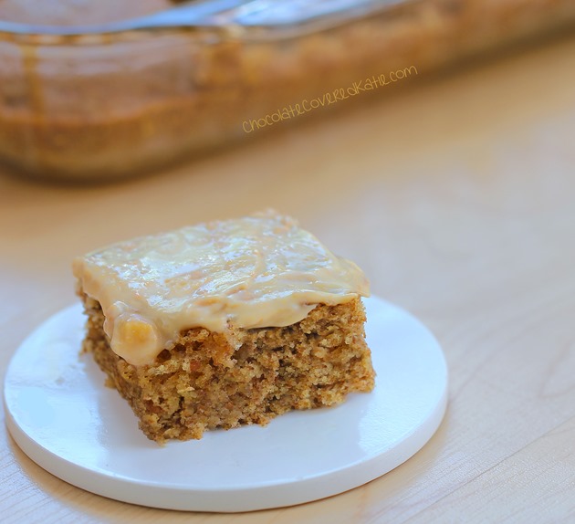 Can be oil-free / low-calorie / gluten-free / sugar-free / and vegan! Recipe---> https://chocolatecoveredkatie.com/2015/04/27/frosted-peanut-butter-snack-cake/