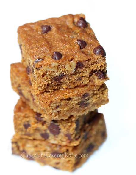 Easy to make / people always ask me for the recipe... Oats, chocolate chips, vanilla, salt, and a secret addition of molasses https://chocolatecoveredkatie.com/2014/02/10/oatmeal-chocolate-chip-cookie-bars/ @choccoveredkt