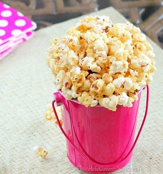 Healthy caramel popcorn