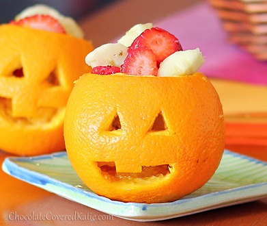 How to make jack o lanterns from oranges.