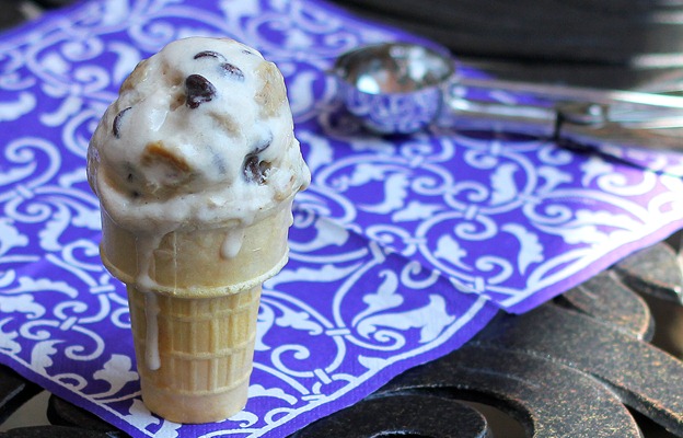 Cookie Dough Ice Cream (healthy!)