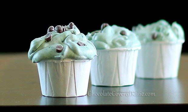 mint chocolate chip frosting