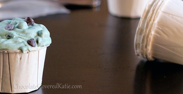 mint chocolate frosting shots