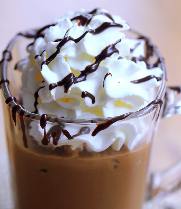 Make your own Creamy Frozen Blended Homemade Mocha Frappuccino with this easy step-by-step recipe from @choccoveredkt! Full recipe: https://chocolatecoveredkatie.com/2015/08/24/homemade-mocha-frappuccino-recipe/