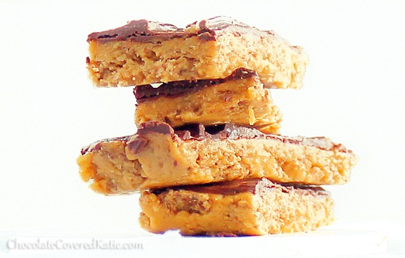 Candy bars that are actually GOOD for you?!... from @choccoveredkt... They have the same toffee-like crunch as real Butterfingers... and they are whole-grain, high in iron, and no high fructose corn syrup! Full recipe: https://chocolatecoveredkatie.com/2012/10/18/healthy-butterfingers/