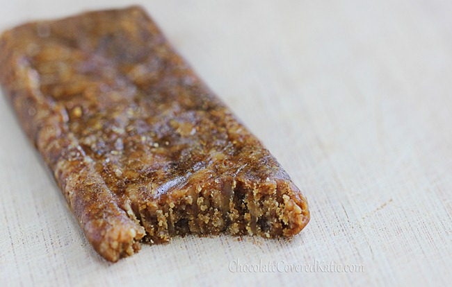 5 Ingredient Homemade Protein Bars