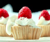 mini vegan cheesecakes