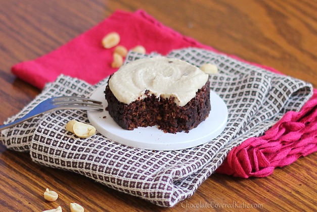 1 Minute Chocolate Peanut Butter Cake