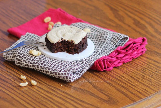 1 Minute Chocolate Peanut Butter Cake