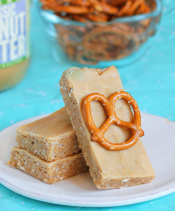 peanut butter pretzel bars