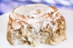 Cinnamon Roll Baked Oatmeal