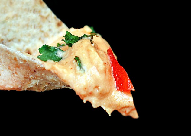 Pizza Hummus Dip