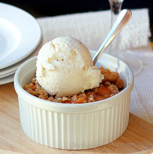 Secretly healthy apple crumble, with a rich and buttery crumble that literally melts in your mouth.