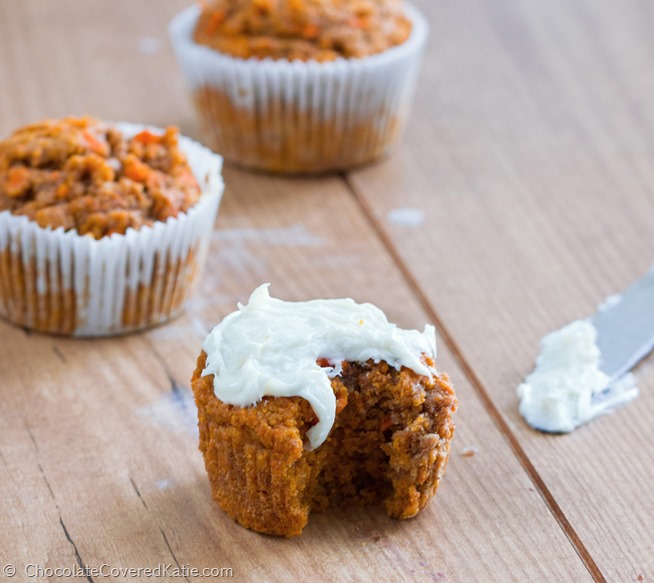 Low-fat, high-fiber, soft & fluffy carrot cake cupcakes with a secretly healthy frosting and an astonishing 74% of your recommended Vitamin A in one serving! Recipe here: https://chocolatecoveredkatie.com/2015/04/01/healthy-carrot-cake-cupcakes/ 