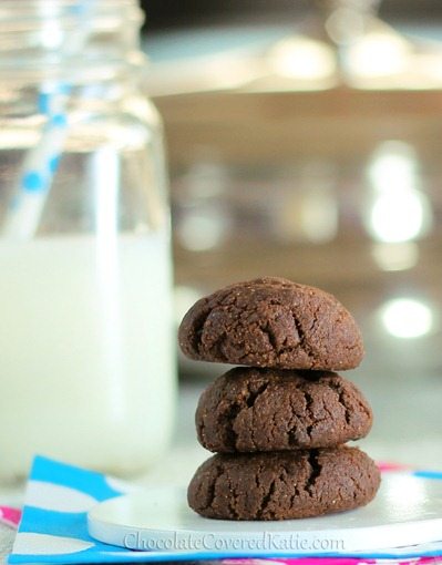 Dark, chocolatey, gooey, cakey, chewy brownie cookies… It is like eating a fudge brownie and a chocolate-chip cookie at the exact same time. For any chocolate lover, these are a MUST-TRY! https://chocolatecoveredkatie.com/2012/12/04/double-chocolate-chip-brownie-cookies/
