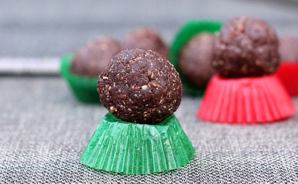 Easy Date Protein Balls - A Cedar Spoon