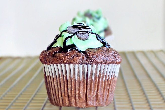 mint chocolate cupcake